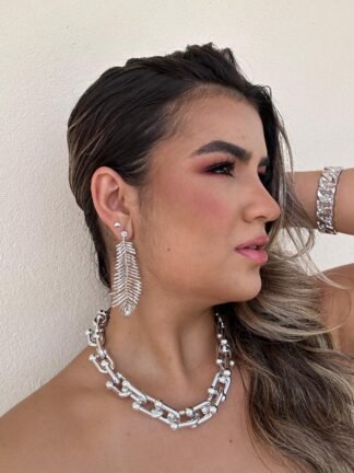 Brinco folha longa - Folheado a prata