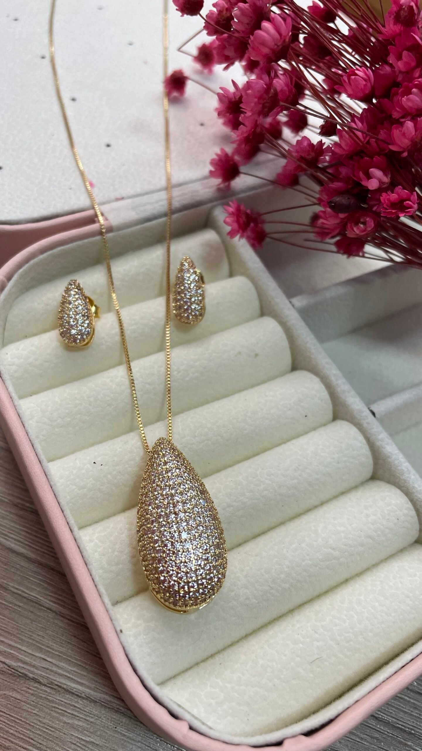 Conjunto Alane - Banhado a ouro 18k